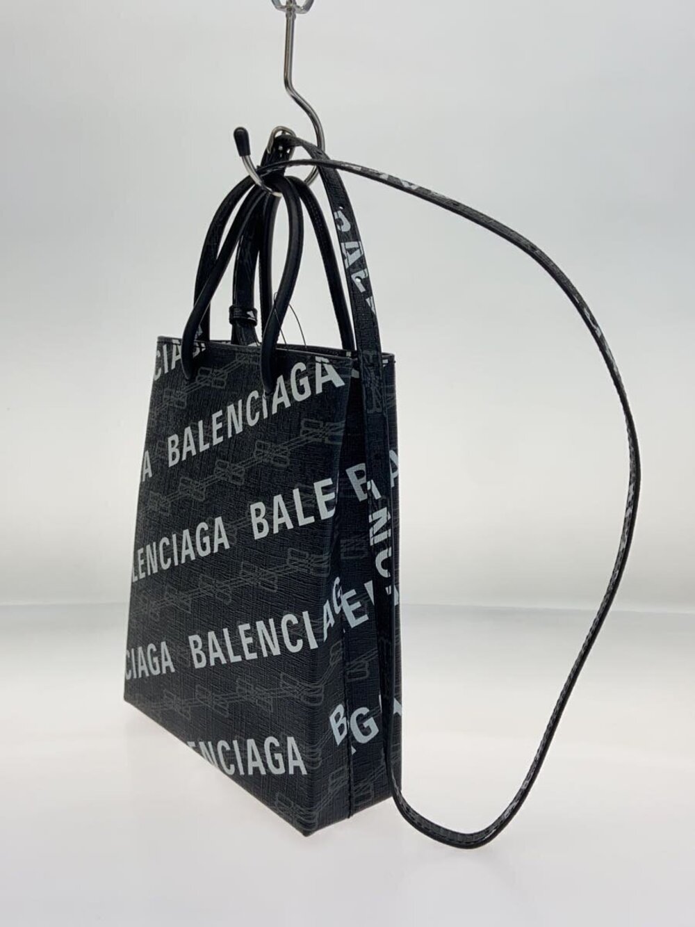 Balenciaga Bag over All Shoulder Black